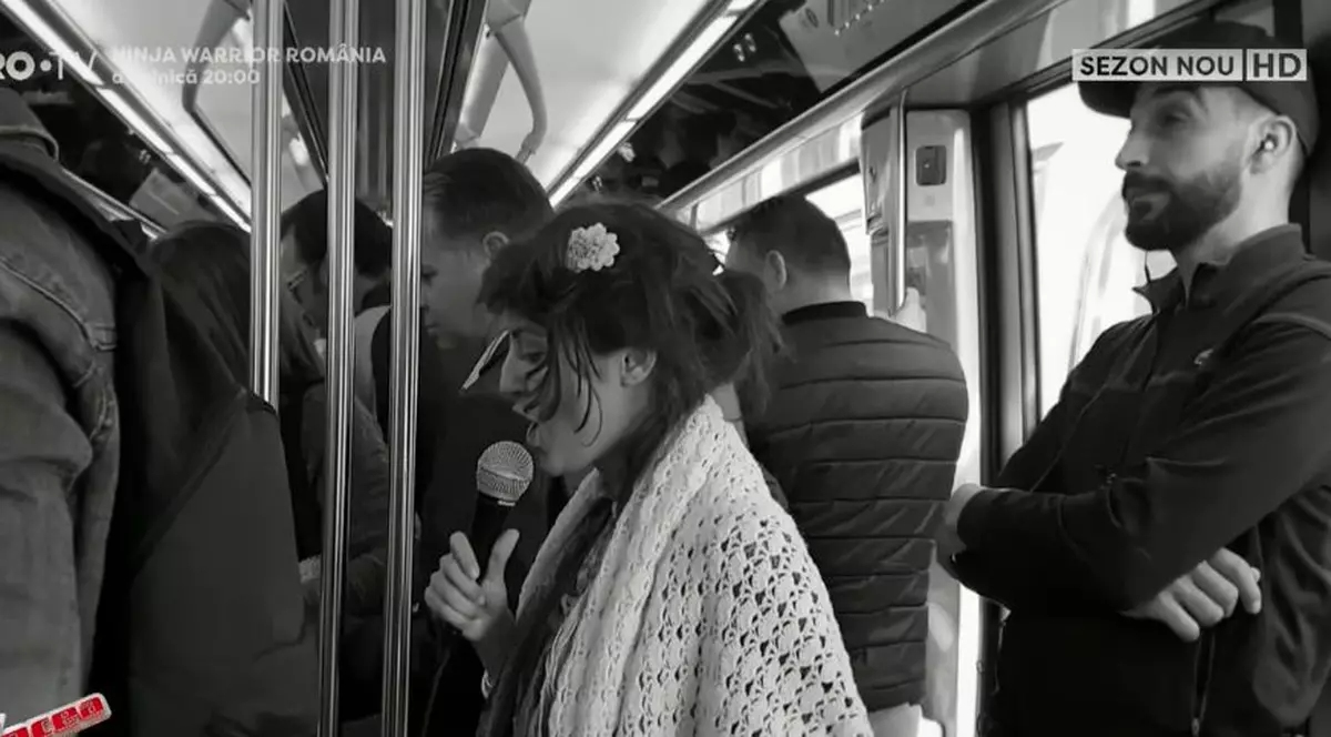 Geanina Militaru, fostă componentă a trupei Etnic, la Vocea României. Cântă în Franța, la metrou