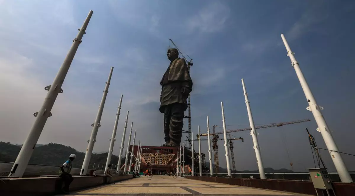 India a dezvelit cea mai mare statuie din lume