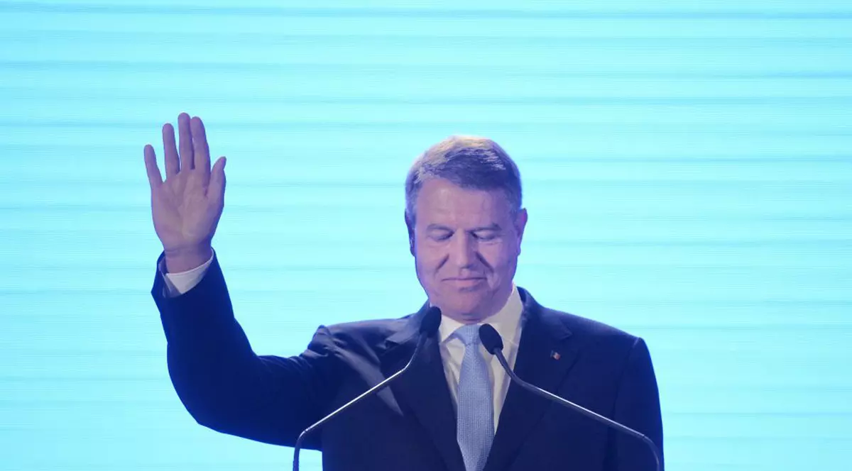 Klaus Iohannis, internat și operat la umărul stâng. Care este starea președintelui