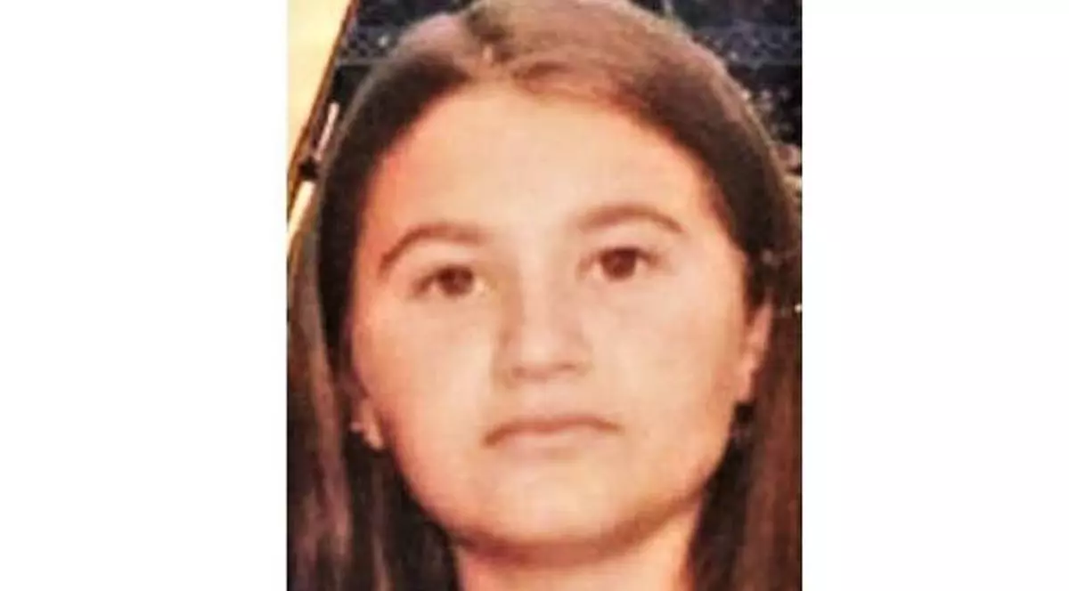 O fetiță din Dâmboviţa a dispărut subit de 2 zile. Familia e disperată