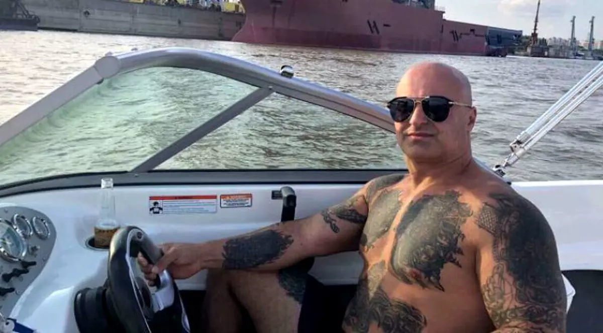 Dasaev, interlopul care ar fi înjunghiat doi baschetbaliști în Brăila, rămâne în arest încă 30 de zile