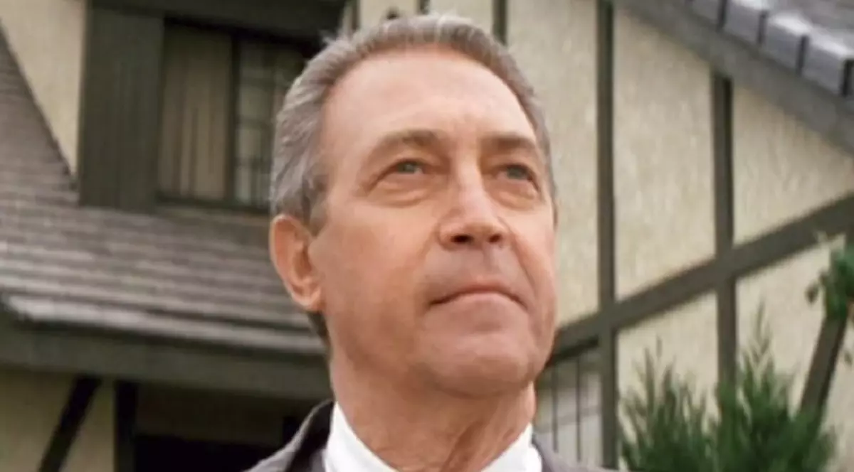 Actorul James Karen a murit