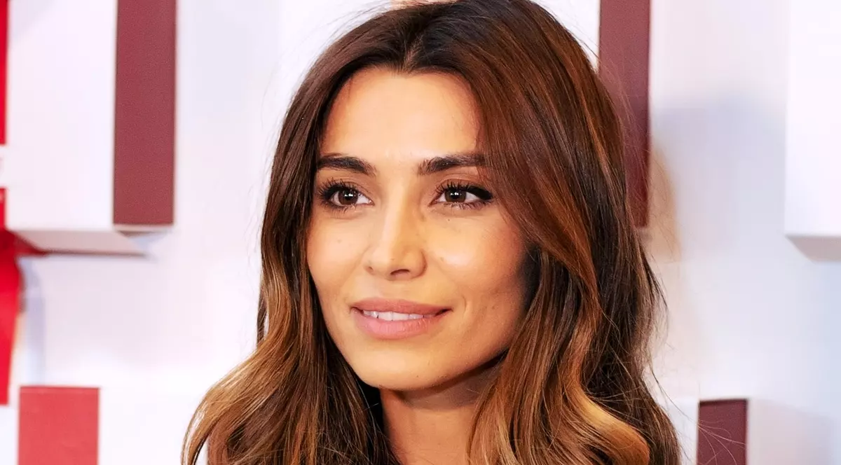 Ce face Lili Sandu pentru a avea tenul impecabil