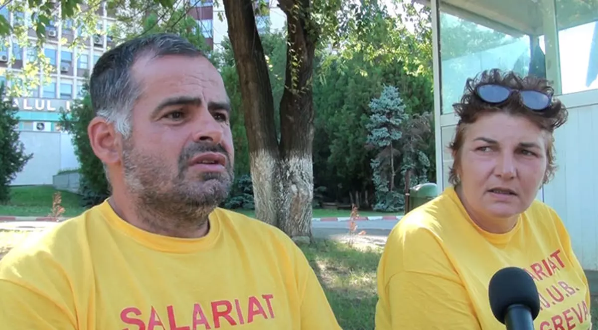 Asistenta de la Spitalul Universitar care a stat 17 zile în greva foamei a fost concediată. Cum s-a ajuns aici