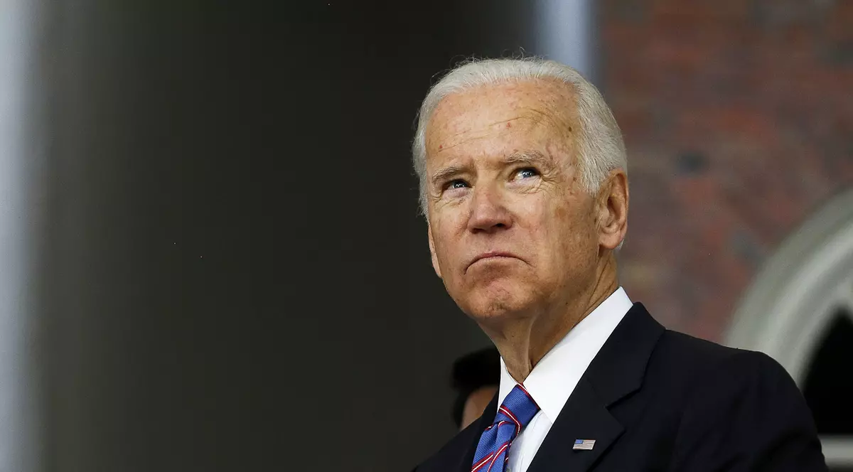 Fostul vicepreședinte Joe Biden se prăbușește în sondaje