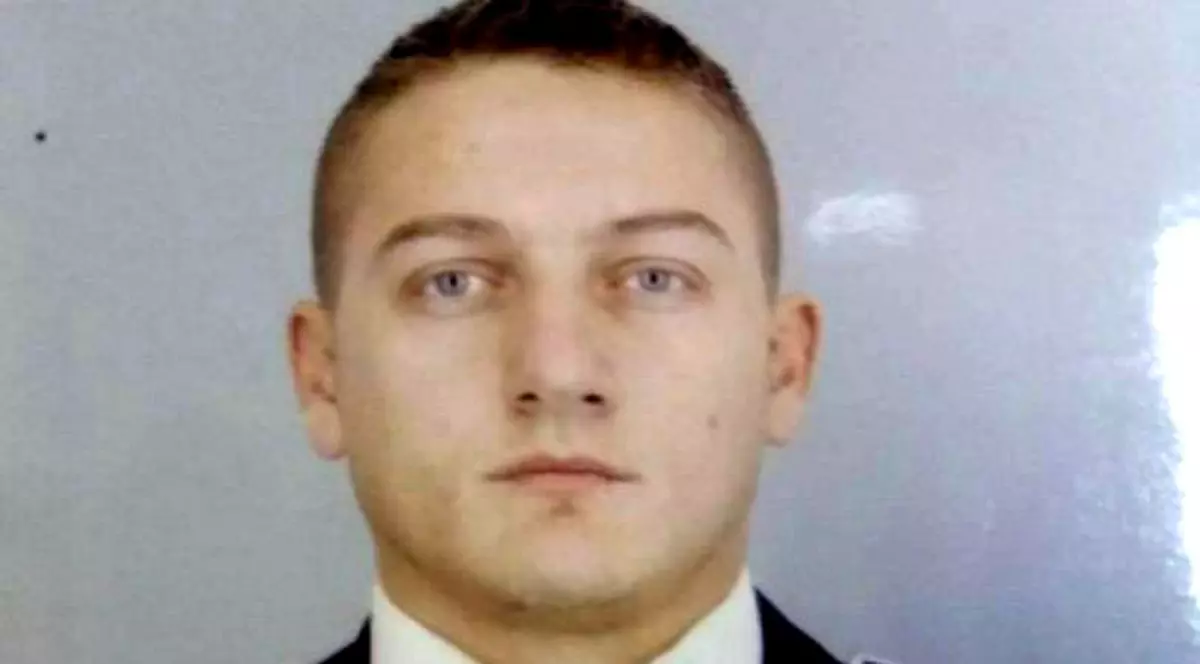 Ciprian Sfichi, polițistul lovit cu sabia în cap de un interlop, a fost dus de urgență la Spitalul Militar din București