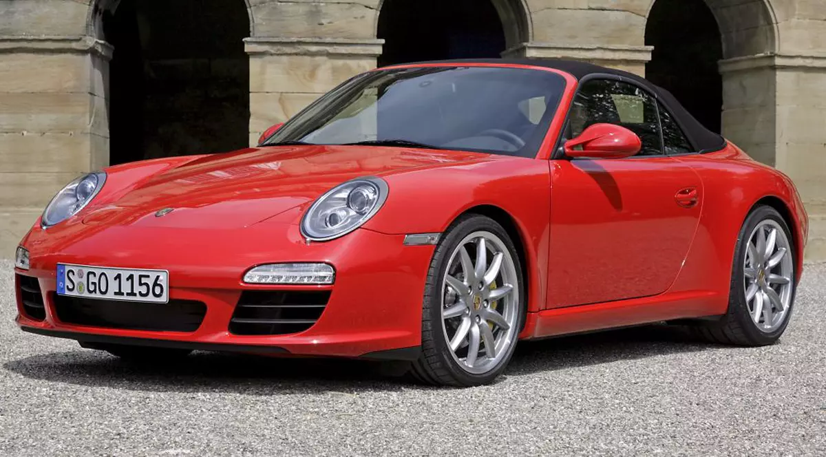 Porsche va plăti o amendă de 535 de milioane de euro în scandalul emisiilor. Porsche 911 Carrera S, roșu