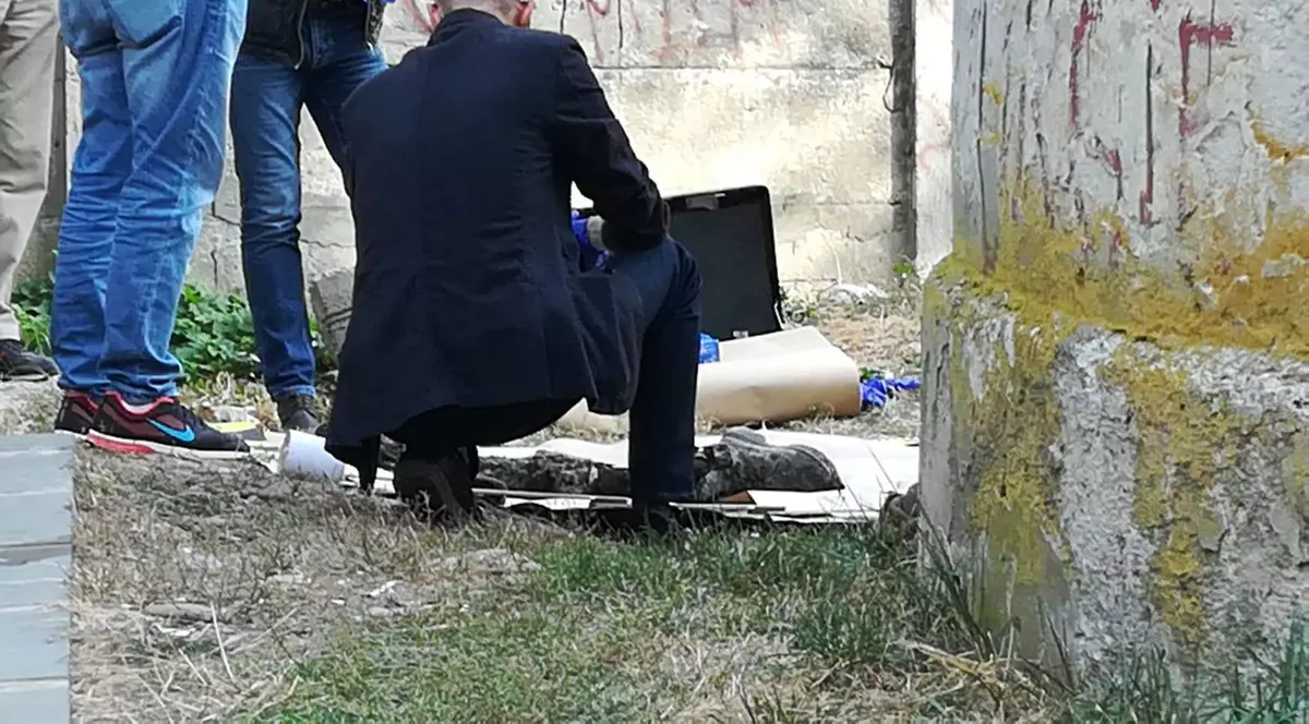 Descoperire macabră la Focșani. Un picior uman a fost găsit într-un canal, lângă unitățile militare