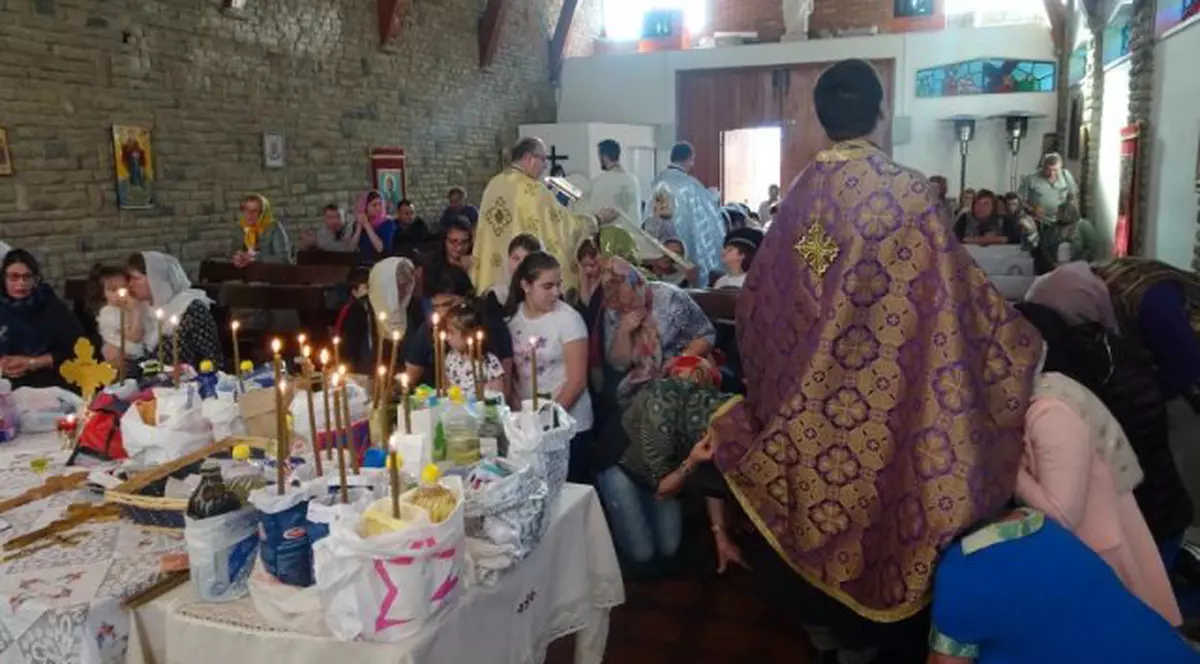 Un român dispărut, găsit după o săptămână de un preot. "Nu-și amintește decât că a plecat din Vrancea"