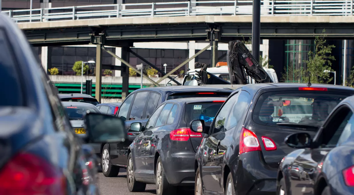 Restricții de circulație în București pentru meciul România-Serbia