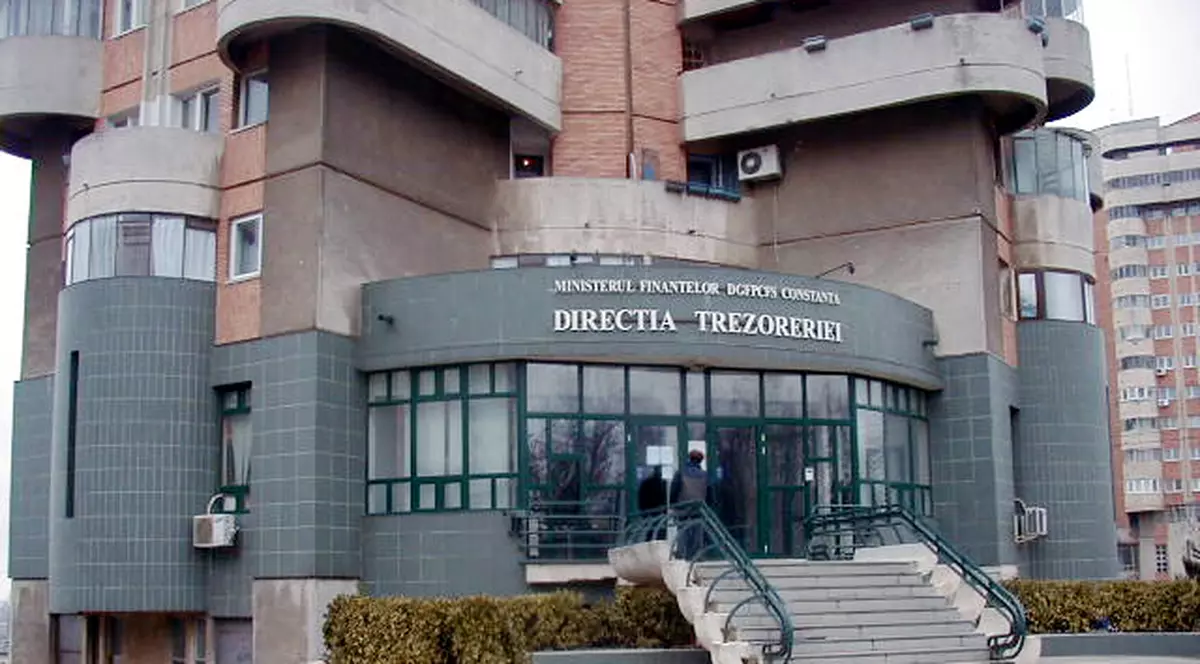 Primăriile pot împrumuta bani de la Trezorerie pentru asigurarea căldurii pe timpul iernii. Care este limita