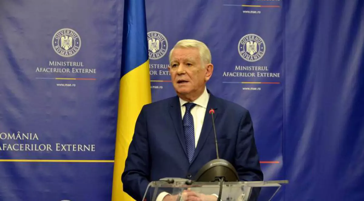 MAE: România îşi menţine convingerea că întruneşte condiţiile pentru ridicarea MCV