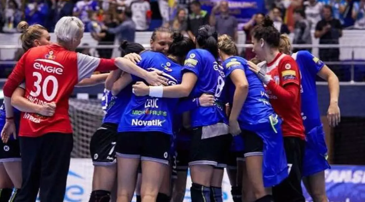 Ferencvaros - CSM București, în Liga Campionilor la handbal feminin