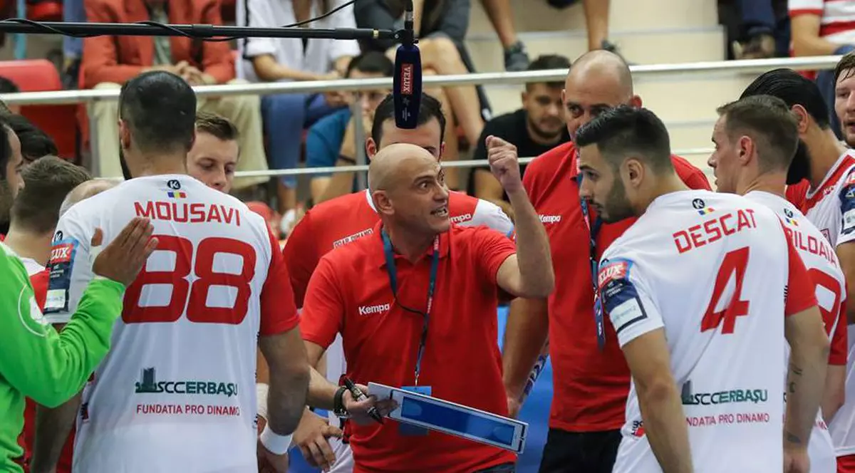 Steaua a bătut clar pe Dinamo în derby-ul Ligii Naționalei de handbal masculin