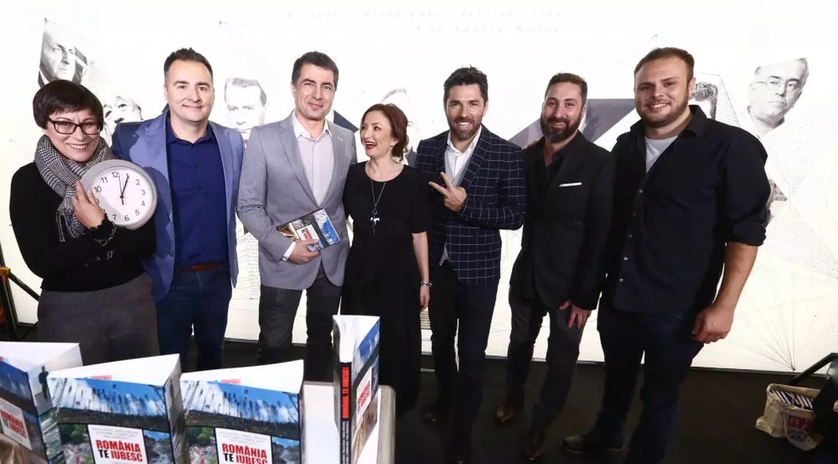 Echipa România, te iubesc! a lansat o carte la Târgul Gaudeamus