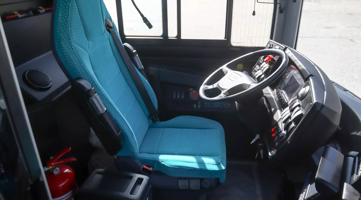 Noi defecţiuni la autobuzele Otokar, cumpărate de Gabriela Firea. Ce probleme reclamă şoferii