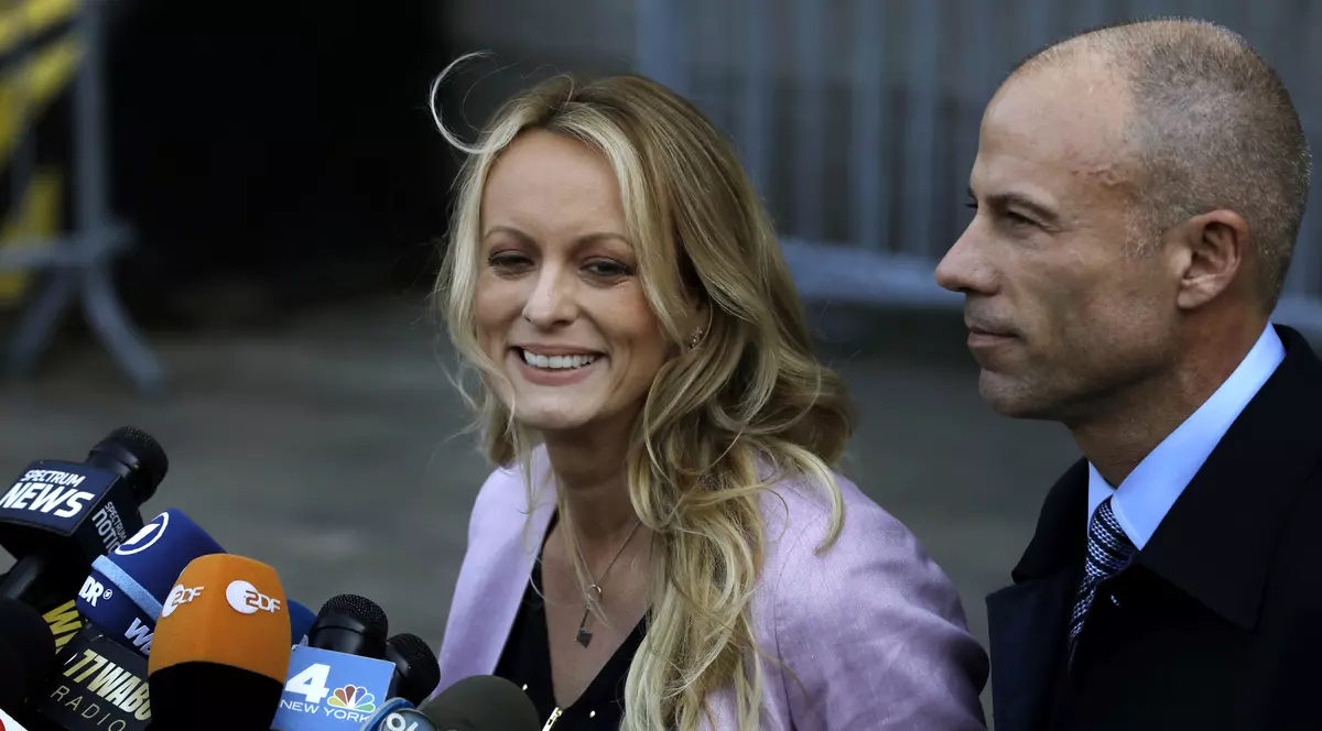 Avocatul lui Stormy Daniels, Michael Avenatti, a fost arestat. Ce acuzații i se aduc