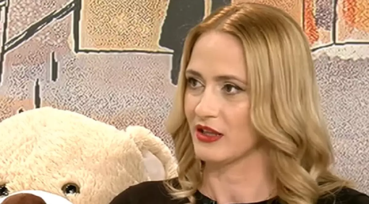 Camelia Potec, primele declarații după botezul fetiței sale. “Astăzi nu am plâns“