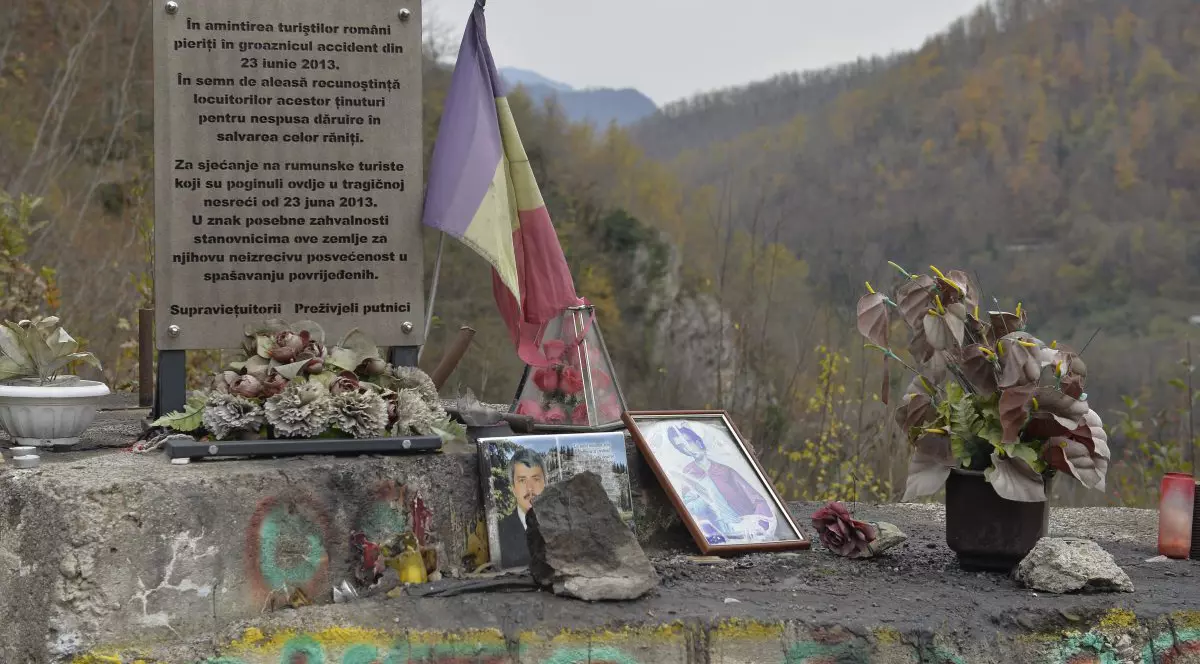 5 ani de la teribilul accident din Muntenegru. Două steaguri românești pentru o tragedie care a zguduit două țări
