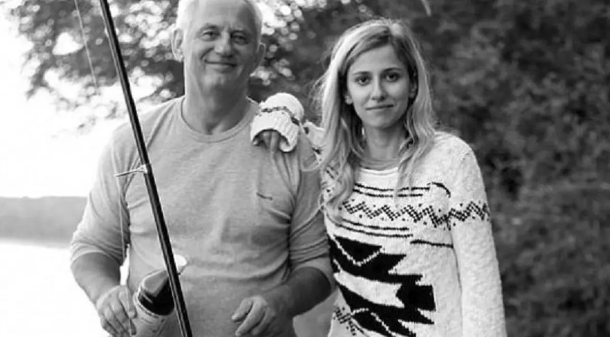 Dana Rogoz, scrisoare emoționantă pentru tatăl său, în ziua în care ar fi împlinit 64 de ani. “Una dintre ele a fost pe mormântul lui“