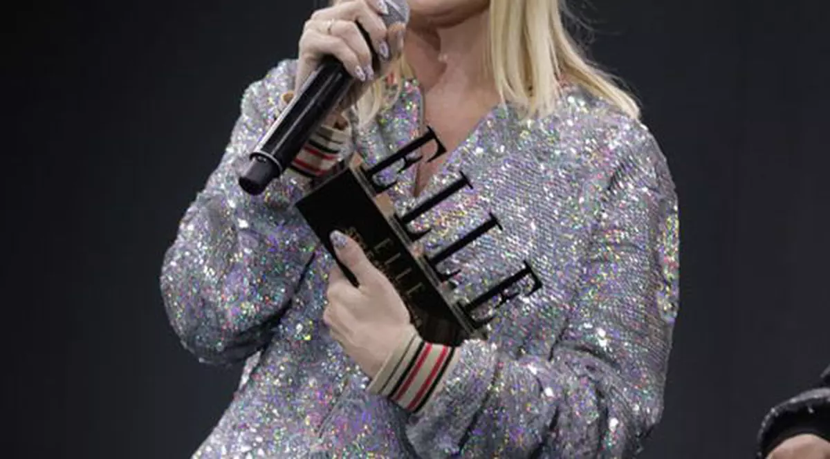 Delia a venit între două concerte la Gala Elle Style Awards 2018 și a „împușcat” două premii la Gala Elle Style Awards 2018