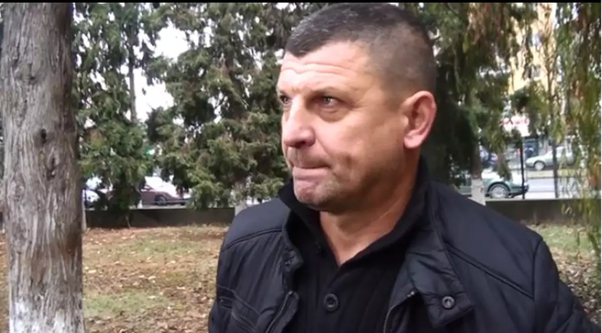 tatăl tinerei agresate în scara blocului din Alba Iulia