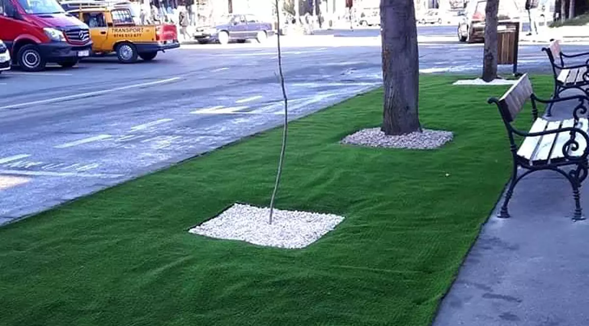 gazon de plastic la Bacau