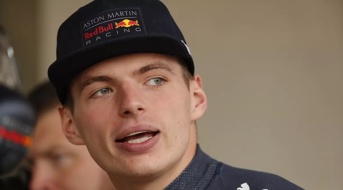 Formula 1: Max Verstappen, pedepsit cu muncă în folosul FIA după bruscarea lui Esteban Ocon
