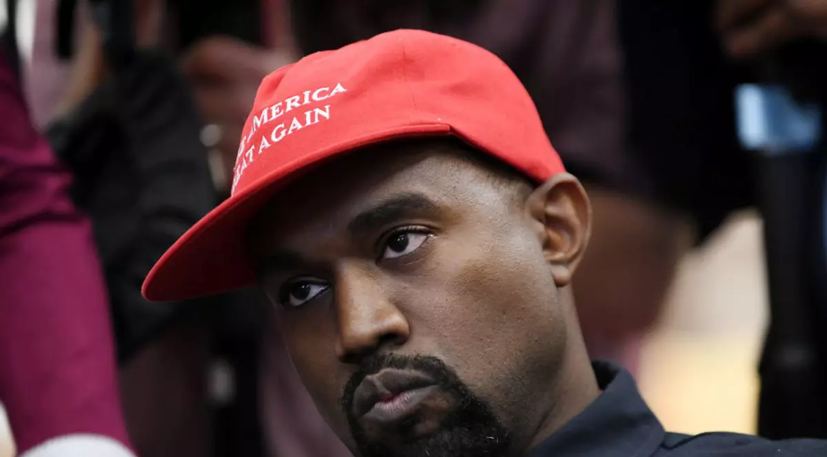 Kanye West a fost ironizat de Burger King UK