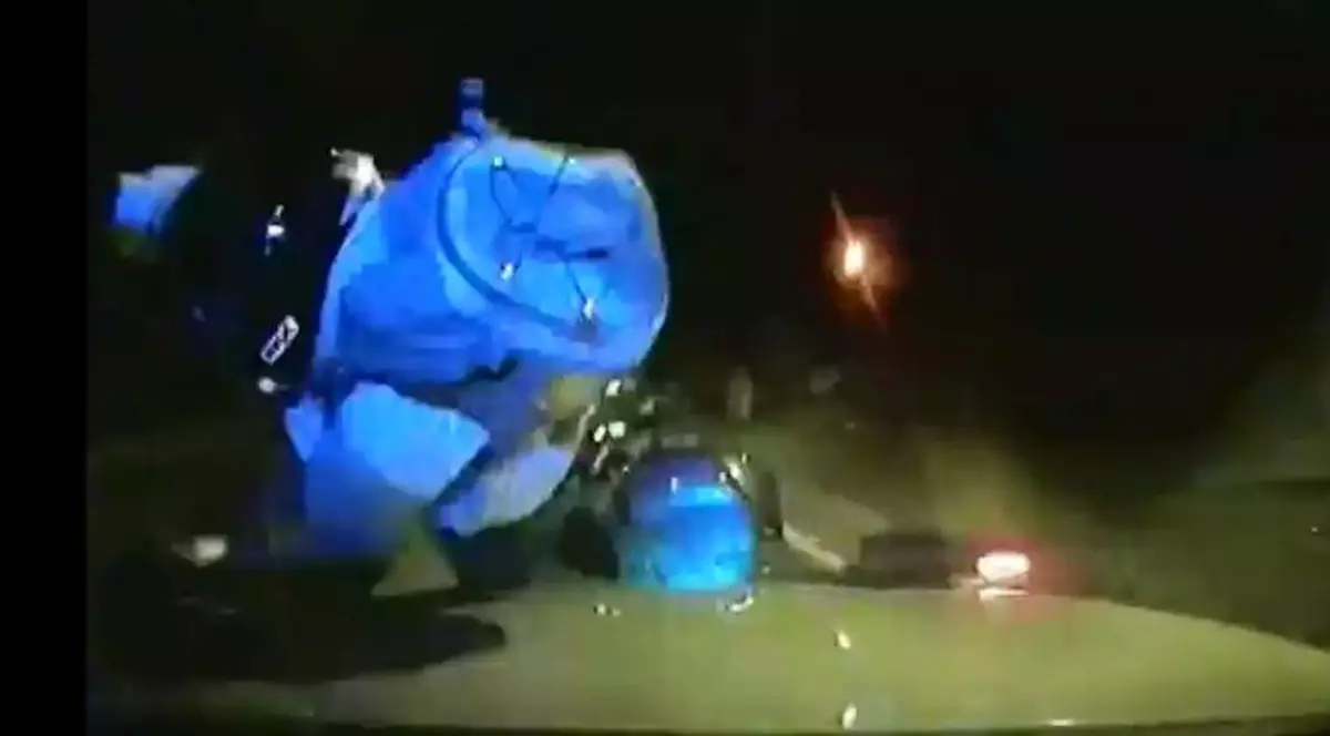 cum sunt arestați de poliție hoții de motociclete din Londra
