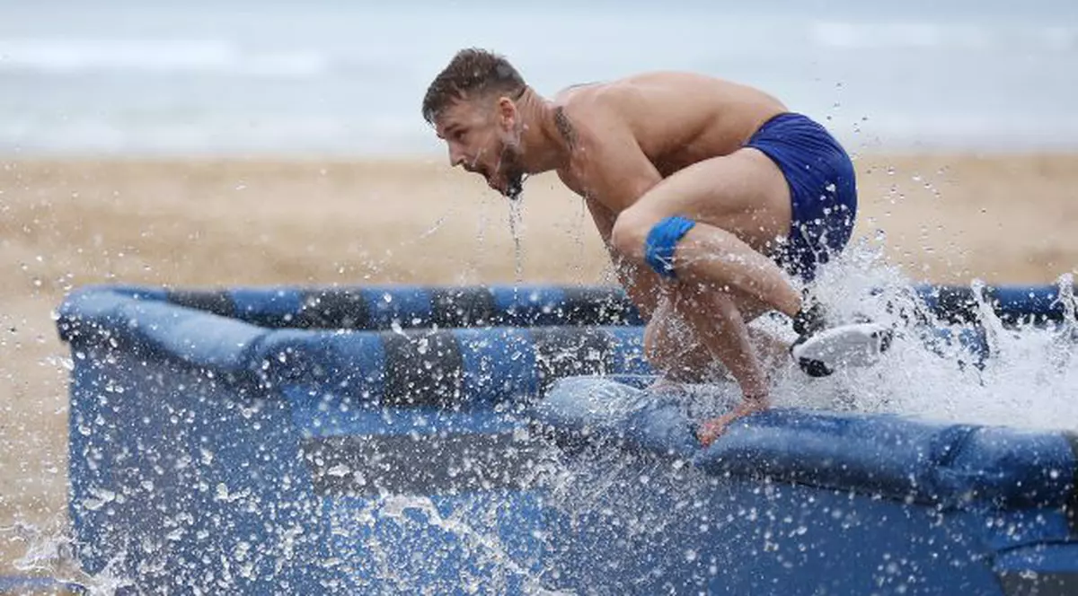 Ionuț Sugacevschi, antrenorul de la Exatlon România, dă de pământ cu echipa Faimoșilor. "Se menajează, se vede cu ochiul liber"