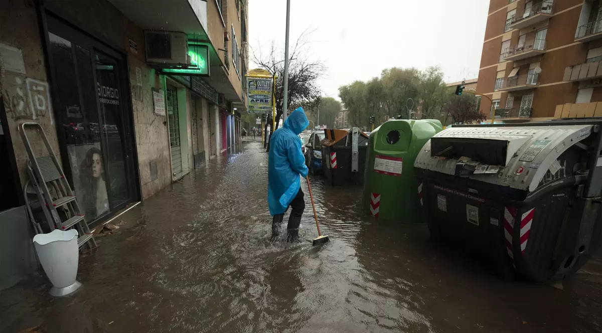Cinci persoane au murit în Italia în ultimele 24 de ore din cauza vremii rele
