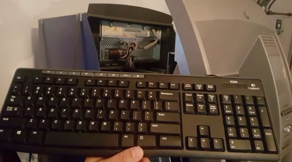 Metoda ”jackpot”. Un moldovean din Iași va fi extrădat după ce a furat mai bine de 100.000 de euro dintr-un bancomat