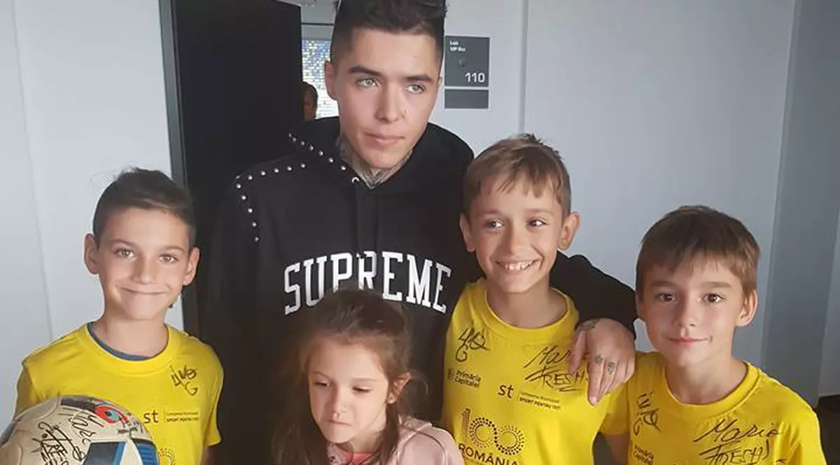 Lino Golden, star pe Național Arena. Fiul adoptiv al lui Alex Velea e pe cale să-și depășească mentorul în popularitate