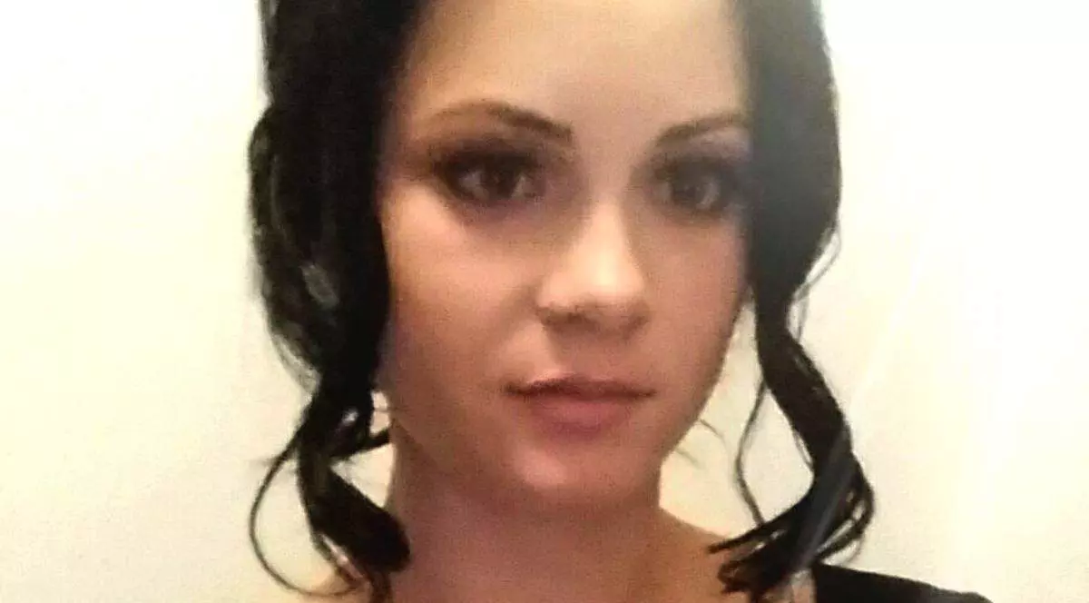 Roxana este tânăra mămică moartă cu fetița și bunica în groaznicul accident de la Ovidiu. De ce a scăpat șoferul vinovat