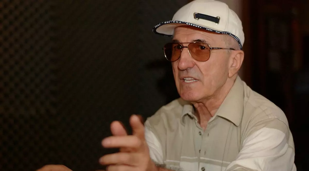 Amintiri fabuloase despre nemuritorul Dinică, la filmările pentru „Nemuritorii”. Cascadorul Vasile Popa rememorează: „Îl păzeam să nu fugă din cameră”. Cum a reușit actorul să-l păcălească