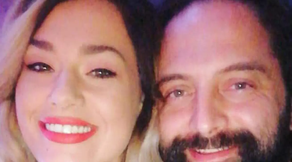 VIDEO/ Feli Donose, prima apariție pe scenă după ce a născut. Artista a cântat alături de Bogdan Ioan, câștigătorul “Vocea României”