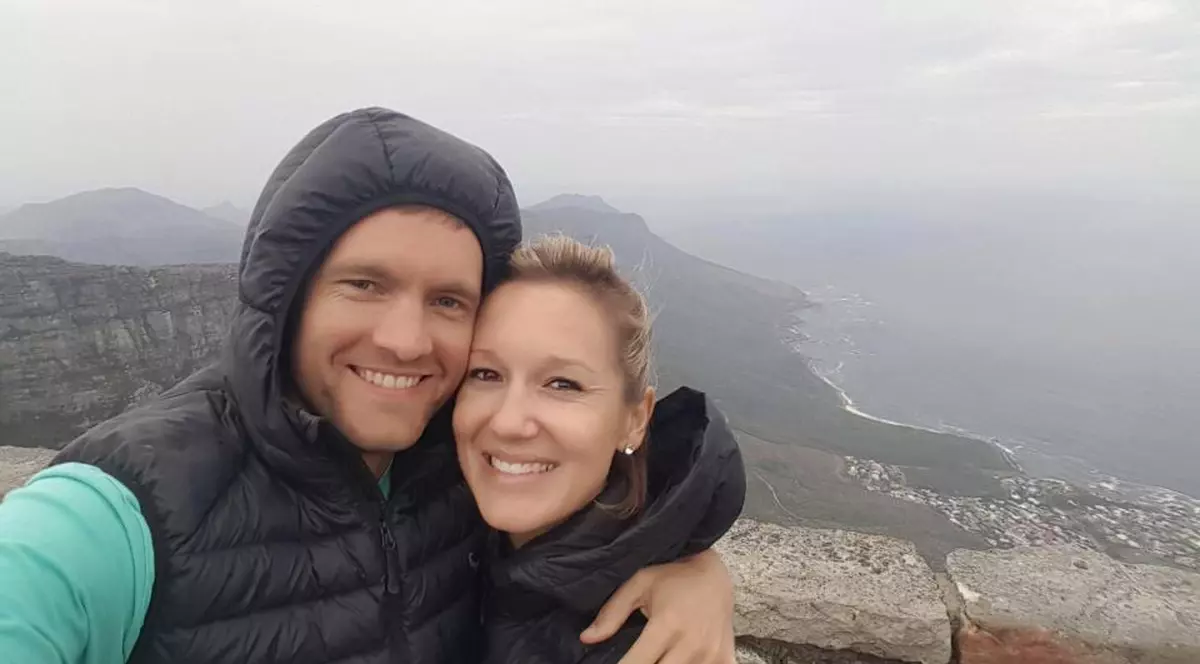 A murit chiar de ziua ei în timp ce soțul îi făcea o poză