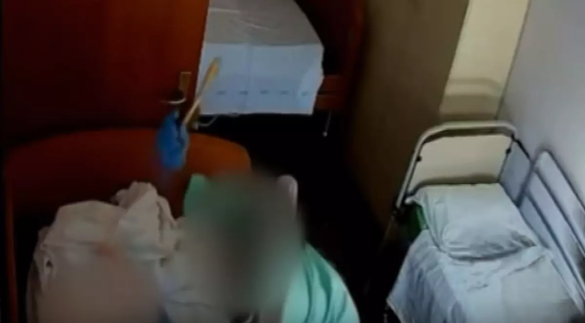 O îngrijitoare româncă de la un azil din Rimini e acuzată că-i bătea pe bătrâni! În acest caz au fost arestate mai multe persoane