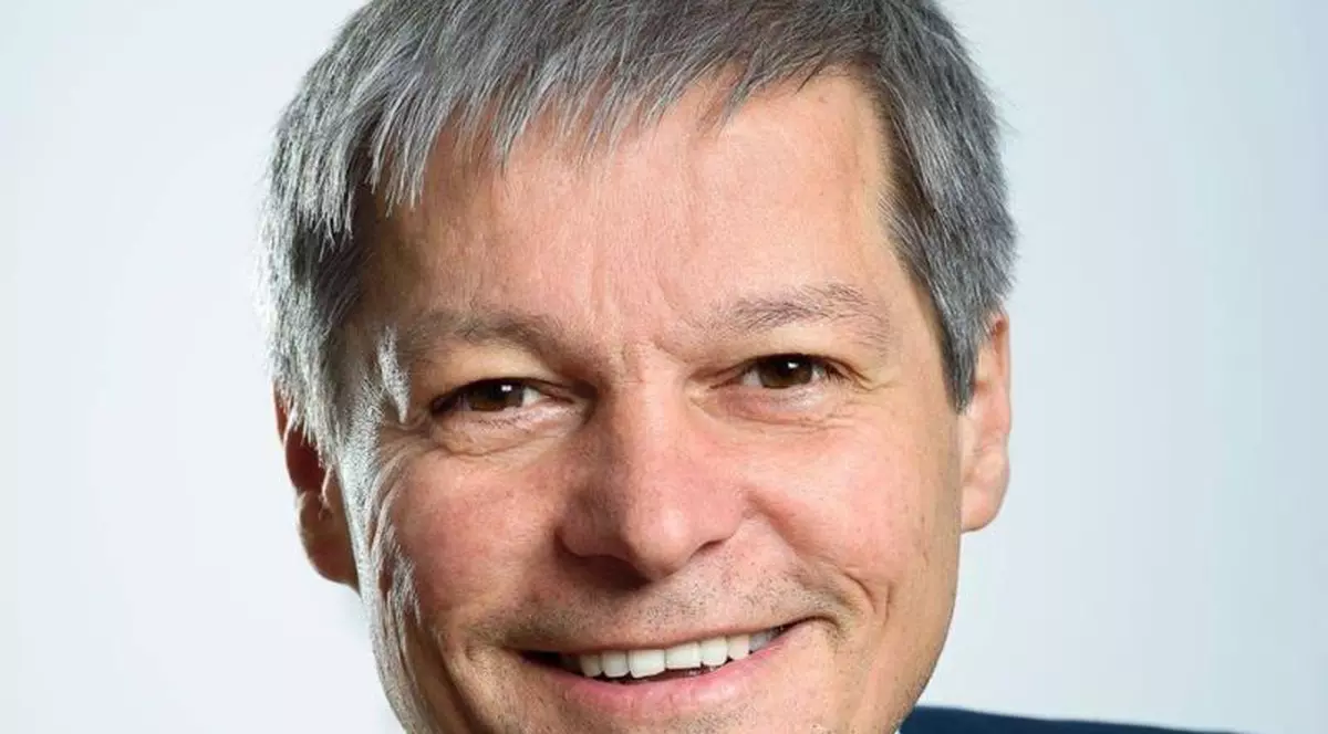 Dacian Cioloș: La 24 de ore de la anunțul de înființare a PLUS, am primit peste 7.500 de cereri de adeziune