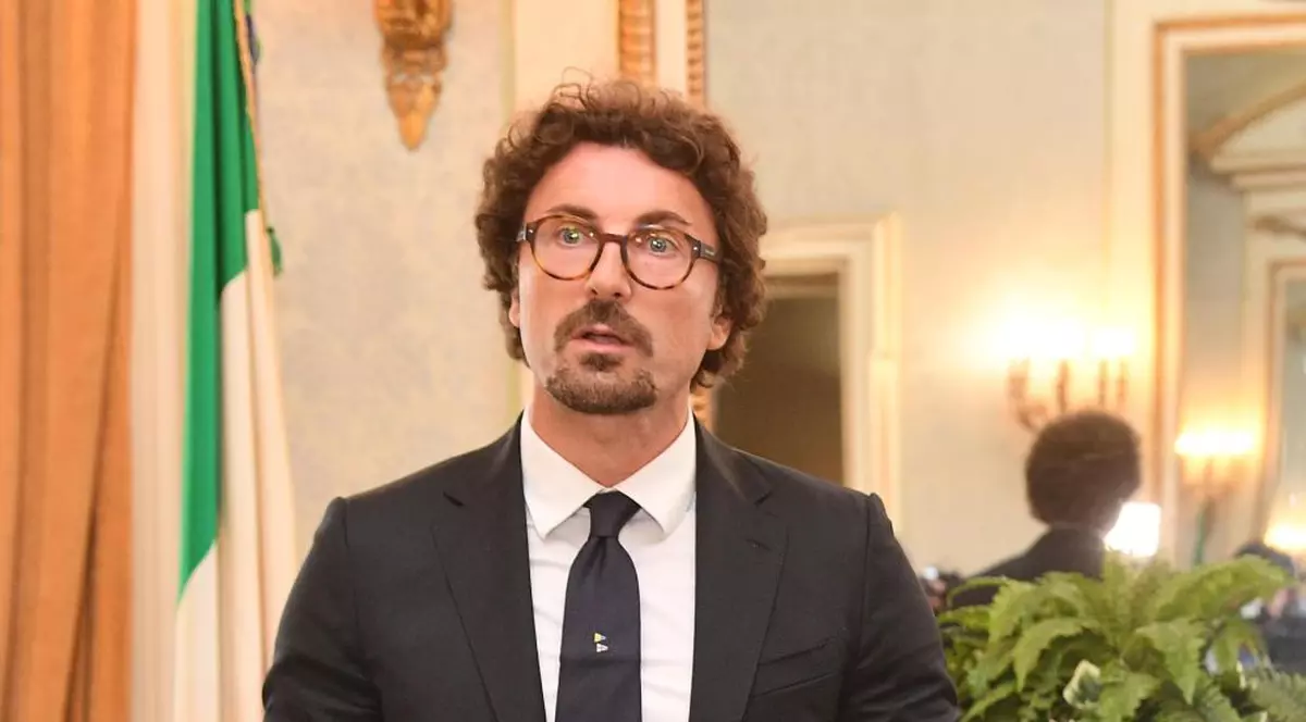 Danilo Toninelli, ministrul italian la Transporturilor