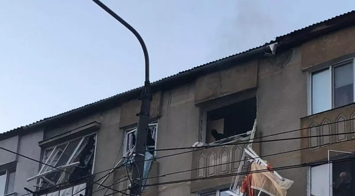Explozia dintr-un bloc din Bistrița a fost o tentativă de crimă. Apartamentul din Bistrița unde a avut loc explozia din 5 decembrie