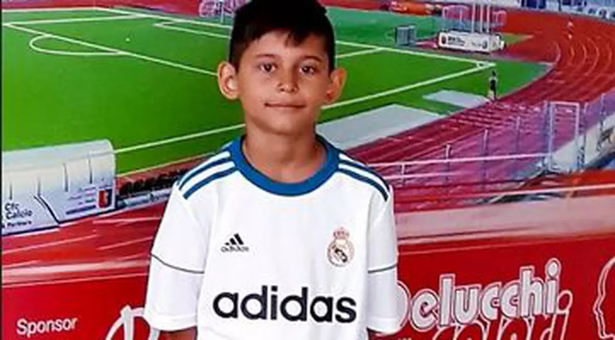 GALERIE FOTO & VIDEO / Povestea lui Giacomo, 11 ani: refuzat în Timișoara, primit la Real Madrid. ”Fotbal pe 2%!”