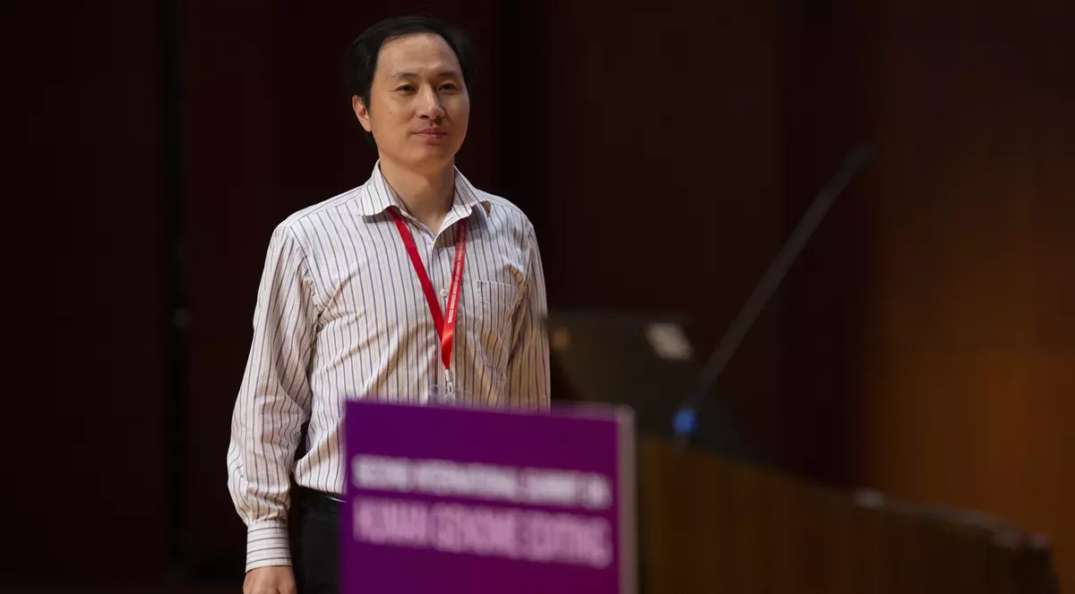 A dispăut omul de știință chinez He Jiankui. Omul de știință chinez He Jiankui