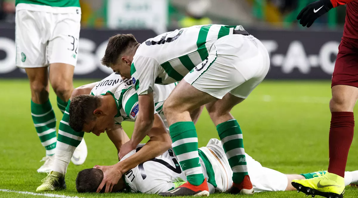 Lustig a suferit o comoție în meciul Celtic - RB Salzburg, din Liga Europa. A leșinat, dar a mai jucat 13 minute. ”Parcă mi-a spălat creierul”