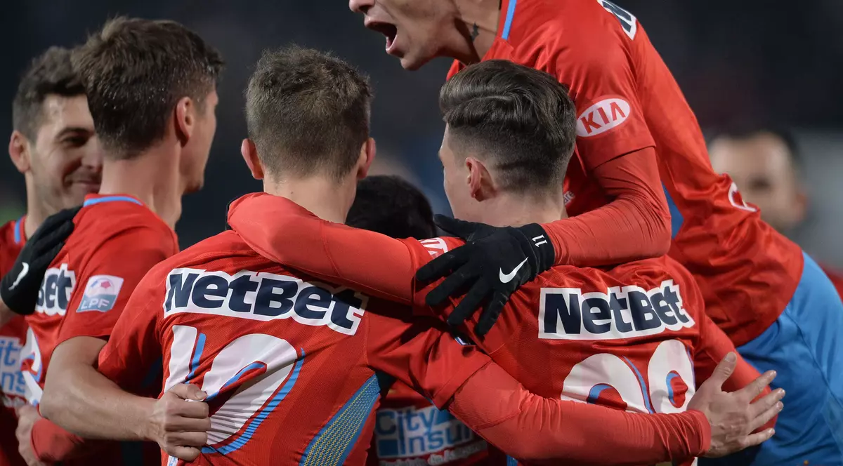 FCSB joacă trei amicale în cantonamentul din Spania