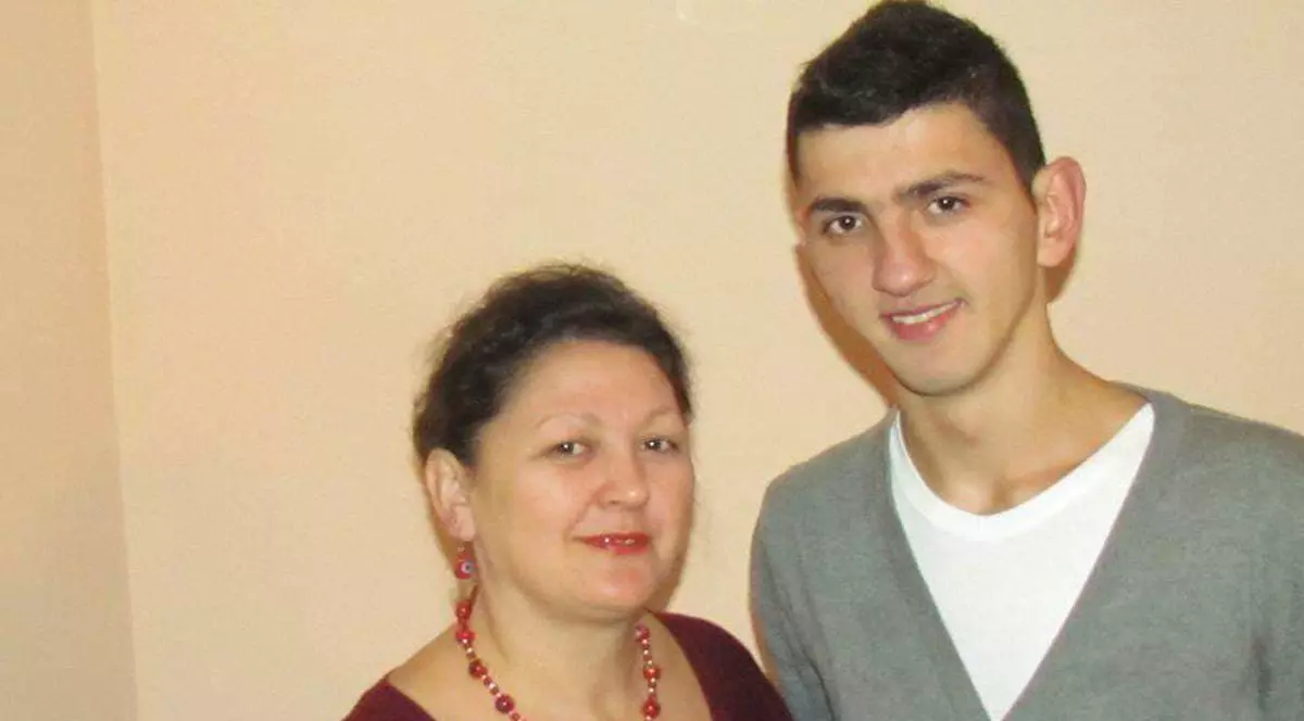 Ionica Tarău și-a transformat propria suferință în dragoste pentru surzi