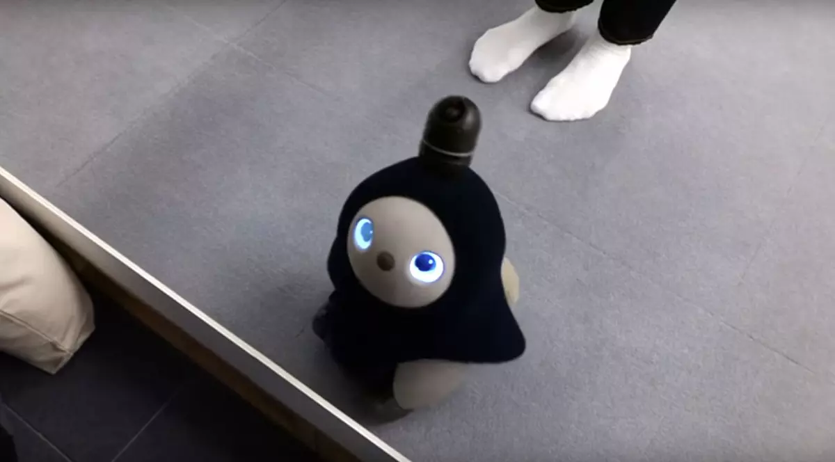 Robotul iubăreț, lansat de japonezi. Ce este "Lovot" și cât costă