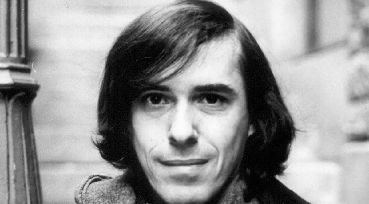 Ce își dorește Mircea Cărtărescu de la noul an. "Sper să scăpăm de ăștia și să ieșim iarăși la larg"