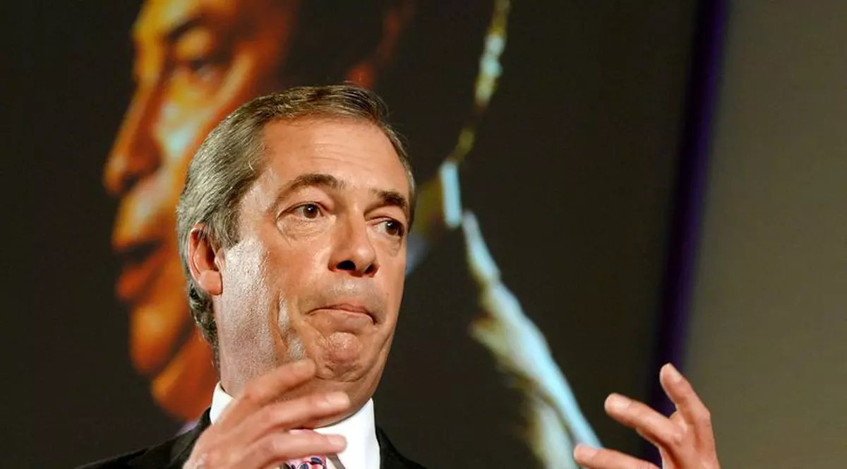 Nigel Farage îi răspunde lui Donald Tusk